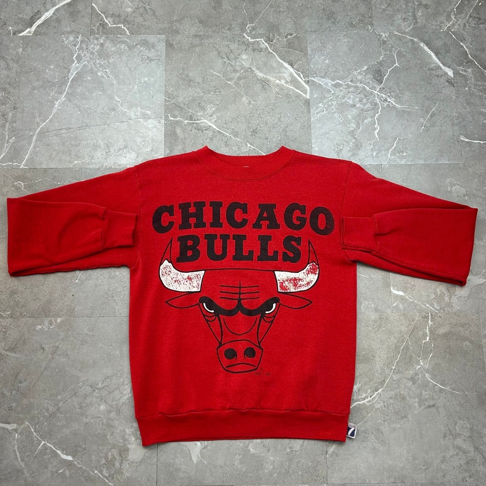 90s Vintage Chicago Bulls Sweatshirt Mens Small Pullover Crewneck Faded Shirt